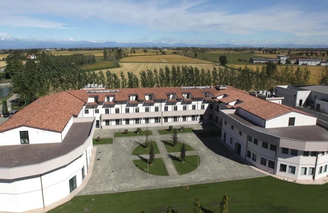 Hotel Novarello-1