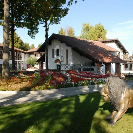 Hotel Novarello-3